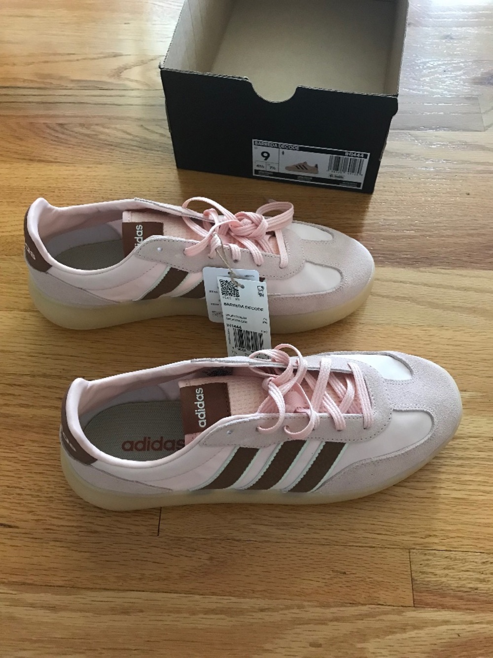Pink tennis shoes